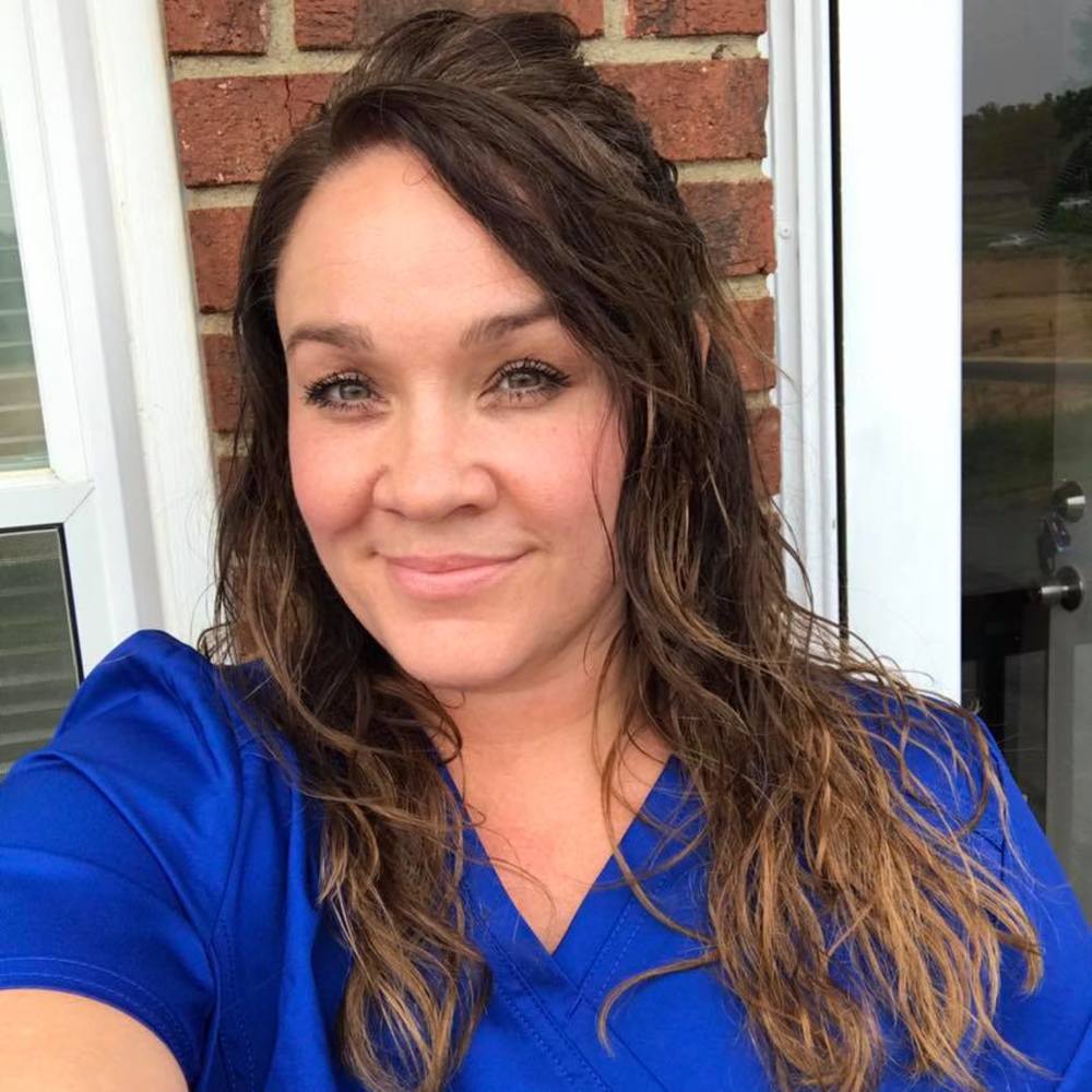Meet your Posher, Melissa